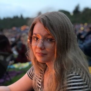 Meet your Posher, Ally